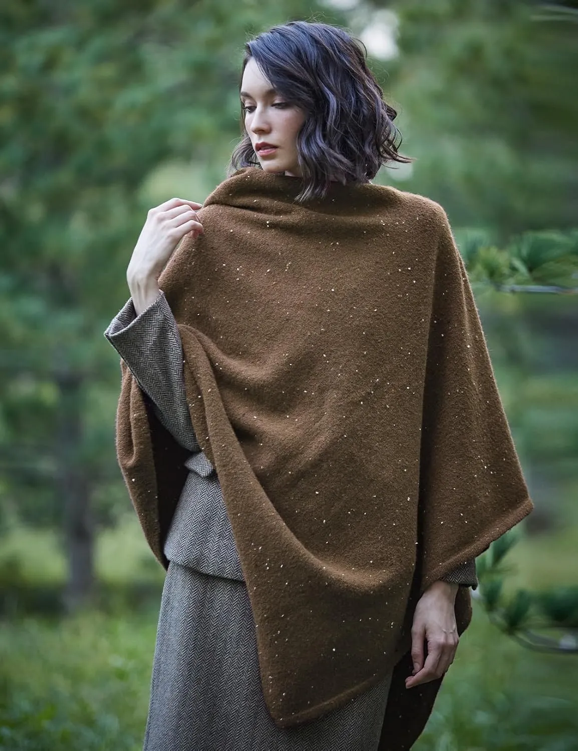 BEAUTELICATE Women Wool Poncho Knitted Tweed Wool Sweater Pullover Pile Collar Cape