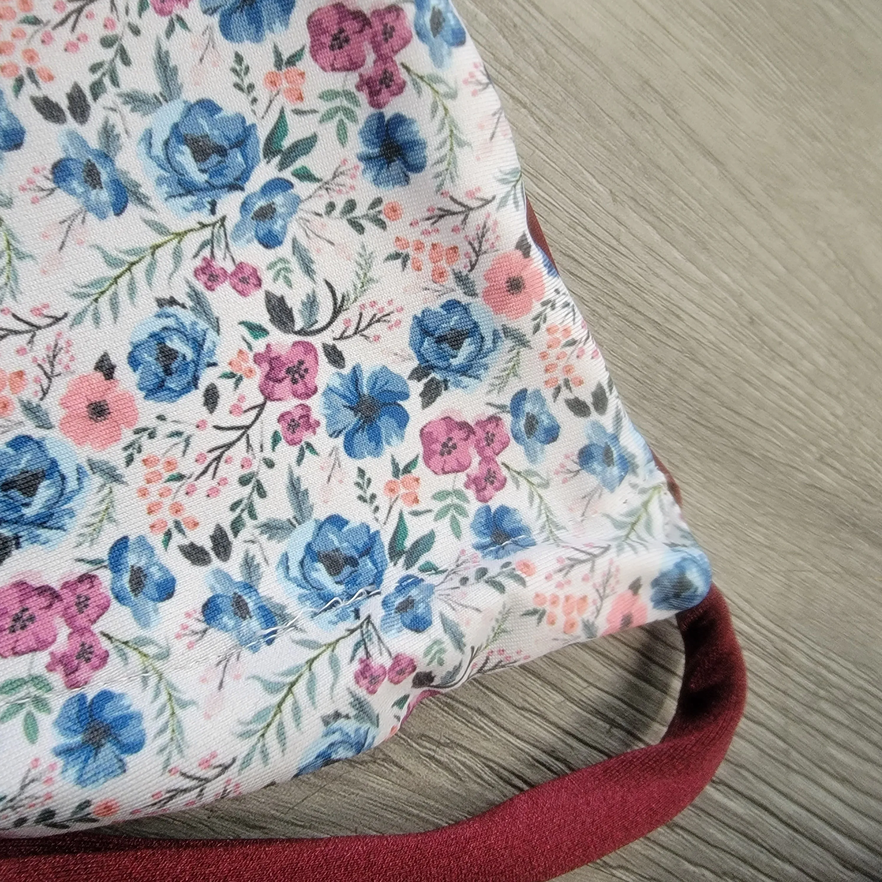 Ditzy Floral Triangle Top Sample
