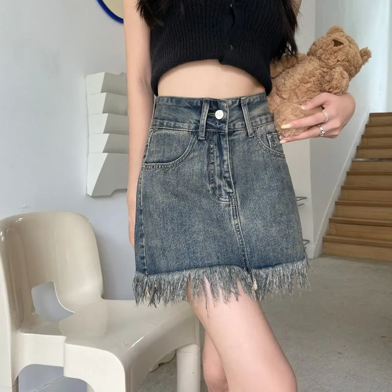 High-Waisted Frayed Edge Retro Tassel Bodycon Denim Skirt