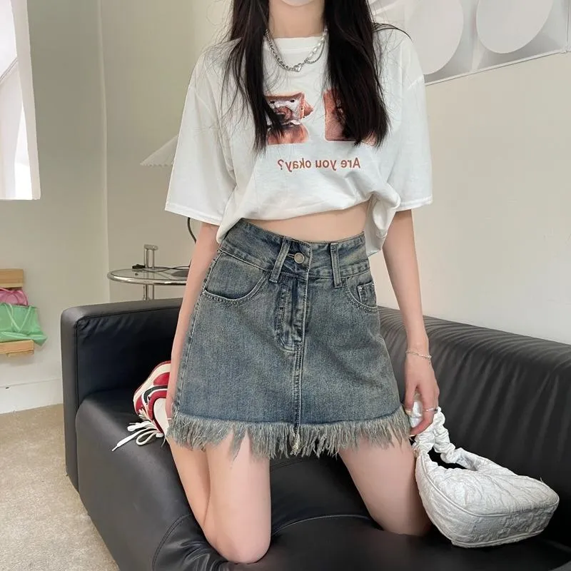 High-Waisted Frayed Edge Retro Tassel Bodycon Denim Skirt