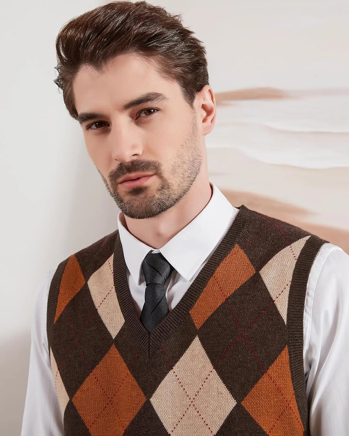 Kallspin Men's Argyle Vest Sweater Wool Blend V-Neck Sleeveless Pullover Sweater