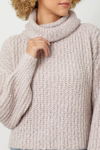 Turtle Neck Cropped Sweater